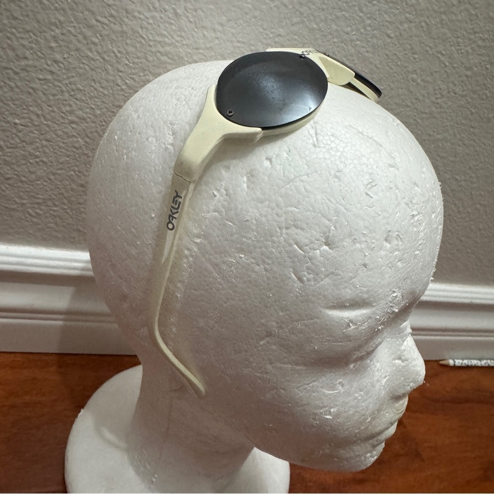 Oakley Vintage Sunglasses Y2k 90s - Picture 4 of 6
